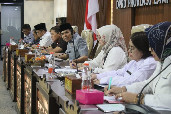 DPRD Lampung dan Kemenko Polhukam Bahas Penguatan Hukum Adat