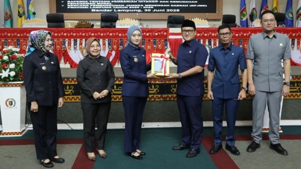 Bapemperda DPRD Lampung Bahas Dua Raperda Usulan Pemprov