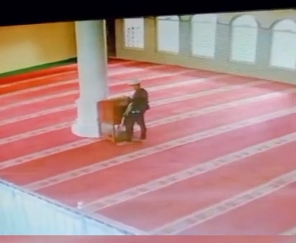 Uang Dalam Kotak Amal Mesjid Digasak malang, Terjadi Di Hari Pertama Bulan Suci Ramadan