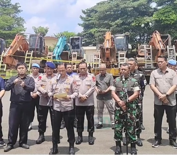 Pangdam XXI Raden Inten dan Kapolda Lampung Tinjau Penertiban Tambang Mas