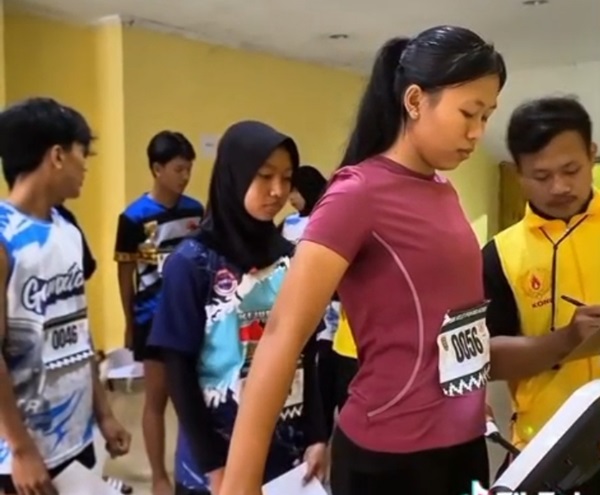 Puluhan atlet dari berbagai cabang olah raga bela diri mengikuti tes fisik persiapan menjaring atlet  Menuju PON Bela Diri 2026 di Menado Sulawesi Utara