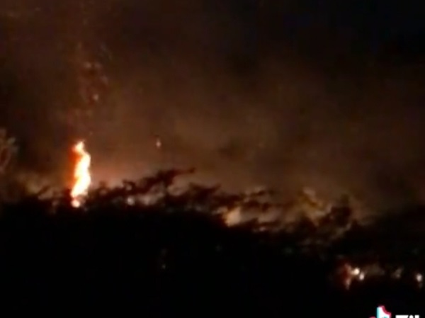 Seluas 1 hektar emak belukar di Way Urang Kalianda Terbakar