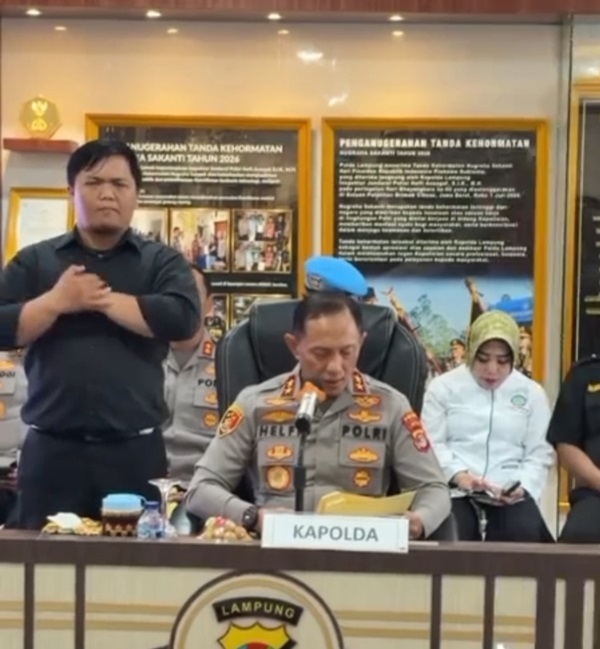 Polda Lampung melalui Ditresnarkoba bersama Polres Lampung Selatan mengungkap kasus tindak pidana narkotika jaringan Aceh–Jakarta.
