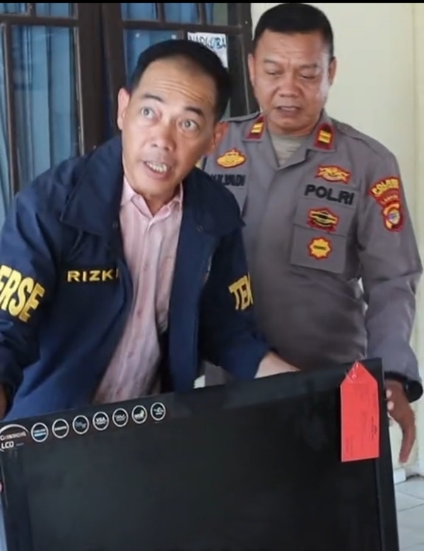 Unit Reskrim Polsek Kalianda bersama Tekab 308 Presisi Polres Lampung Selatan mengamankan pria  terkait  kasus tindak pidana curat.