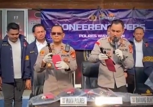 Polres Way Kanan ungkap kasus tindak pidana  curas ranmor di 5 TKP berbeda dan tindak pidana  penyalah gunaan  pengangkutan dan/atau niaga bahan bakar minyak bersubsidi.